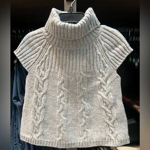 Little Girls United Colors of Benetton Light Gray Turtleneck Sweater Sz 3-4